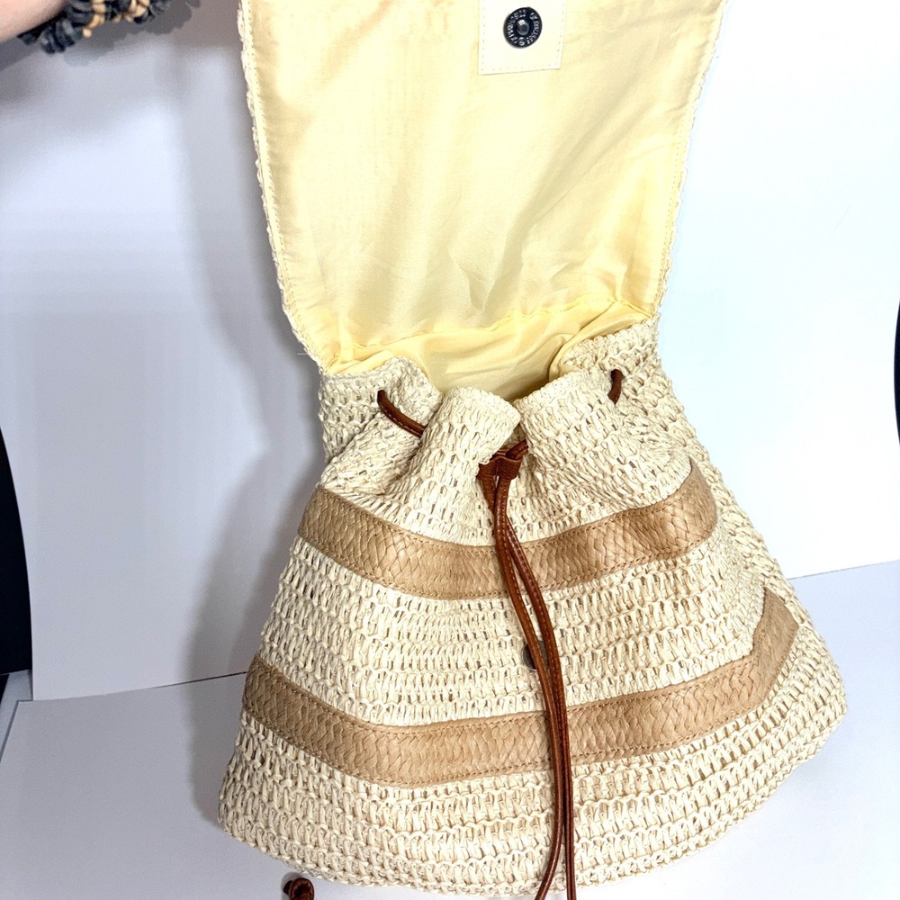 Roxy Woven Straw Backpack Cream Tan Striped Boho Beach Bag Drawstring RN114199 - Picture 14 of 16